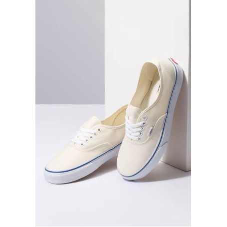 Tênis Vans Authentic Bege 40 – Estilo Clássico e Versátil | GS Exclusive