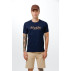 Camiseta Malha KingJoe Escrita Meio – Estilo Urbano e Conforto Premium